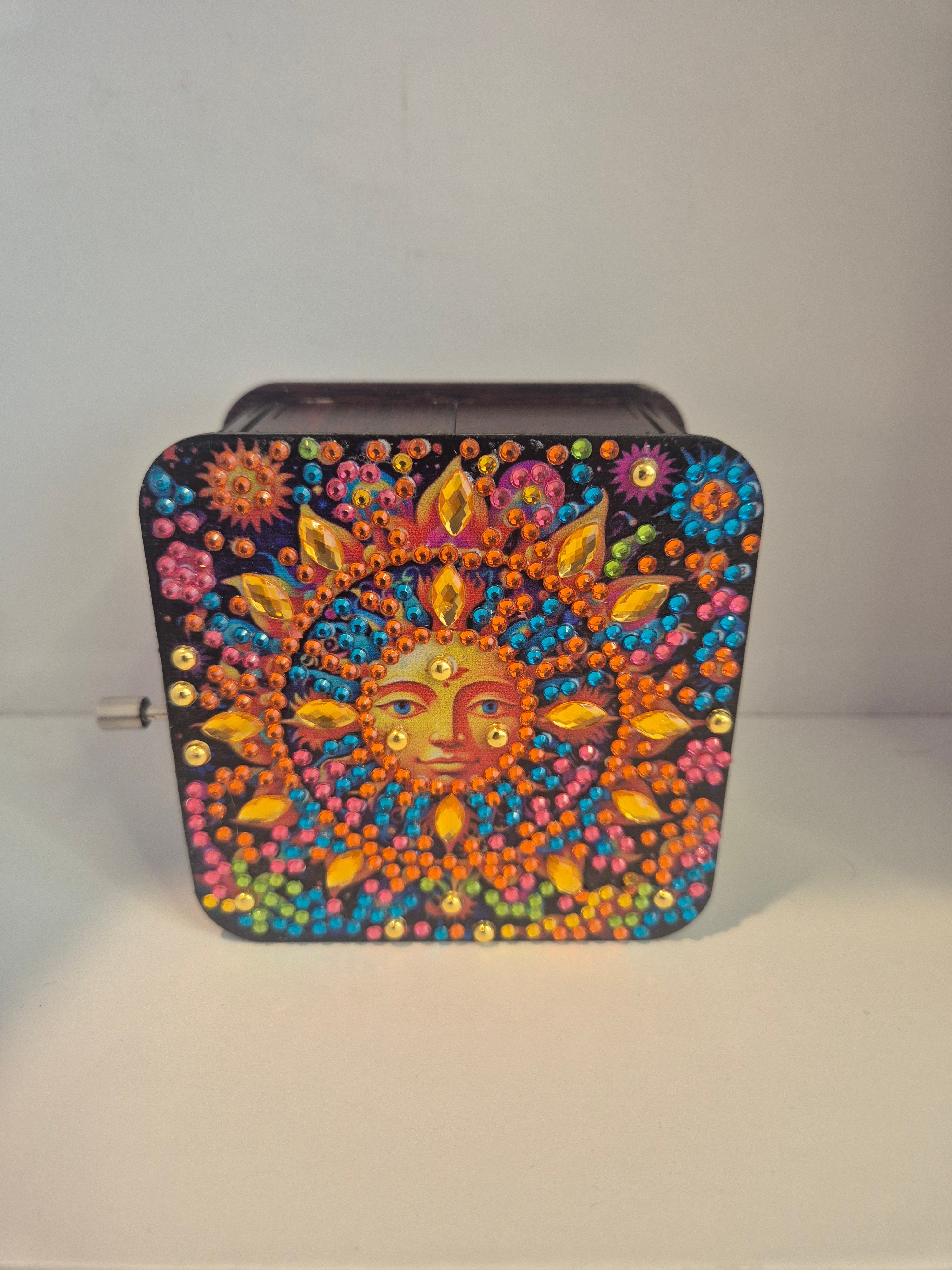 sun music box Seahorse Creations AU