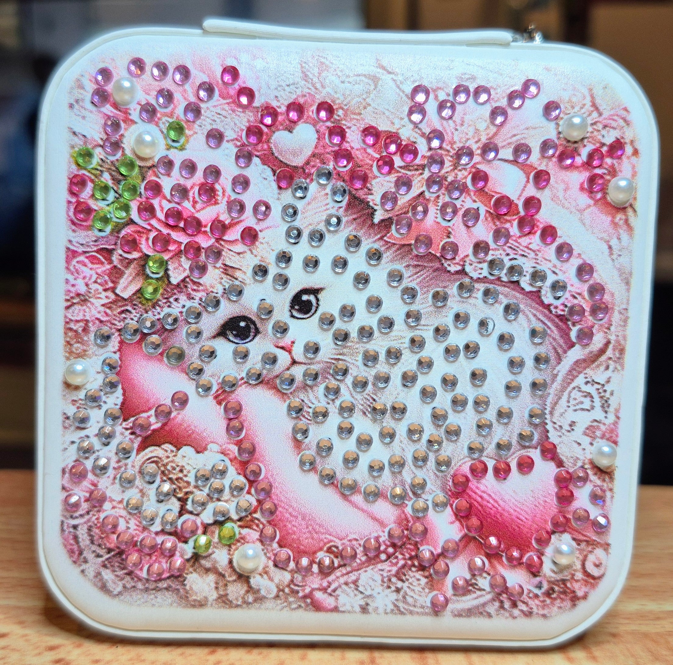 Jewellery box -white, cat and flowers Seahorse Creations AU