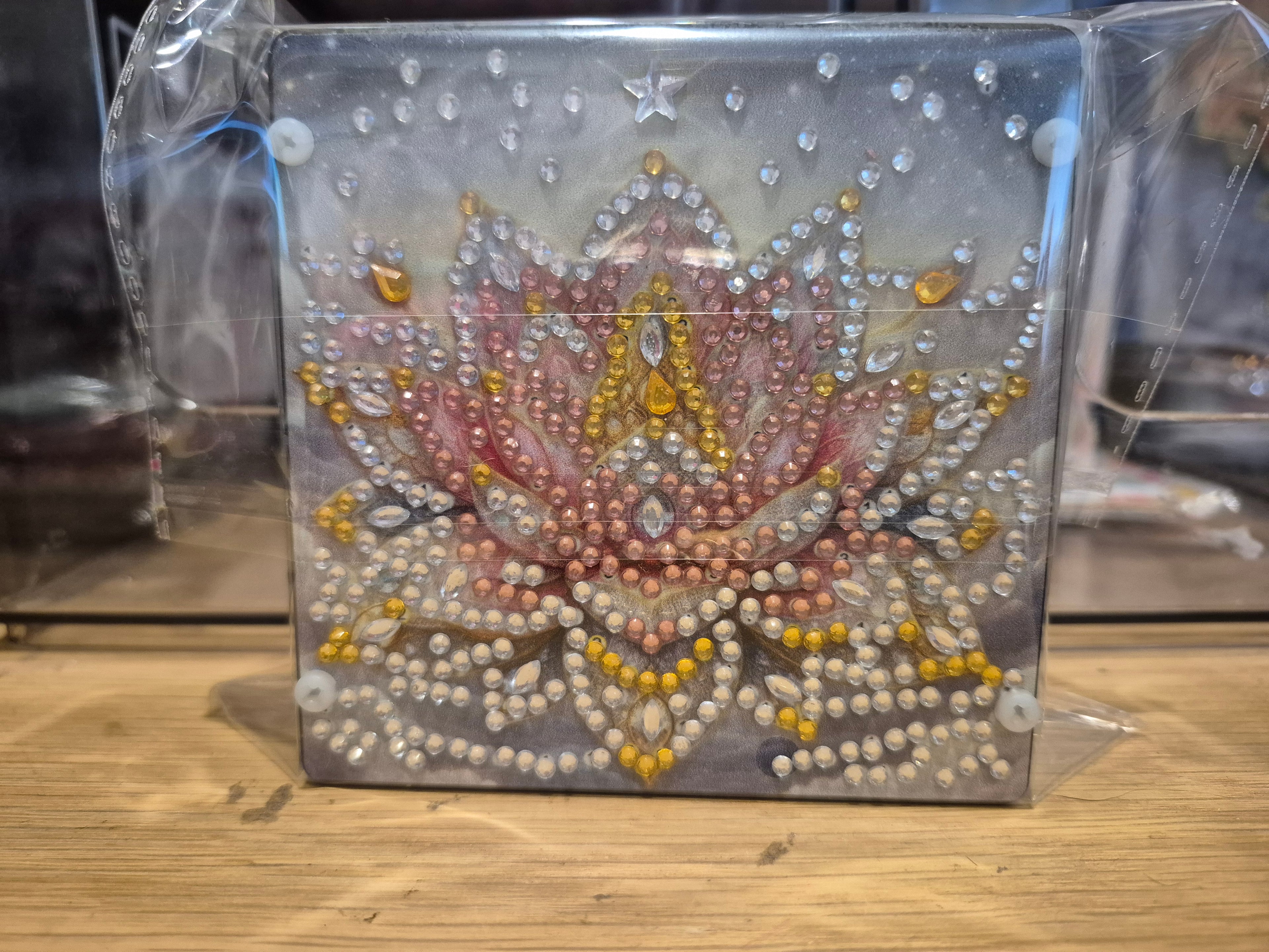 Caddy - small, lotus Seahorse Creations AU