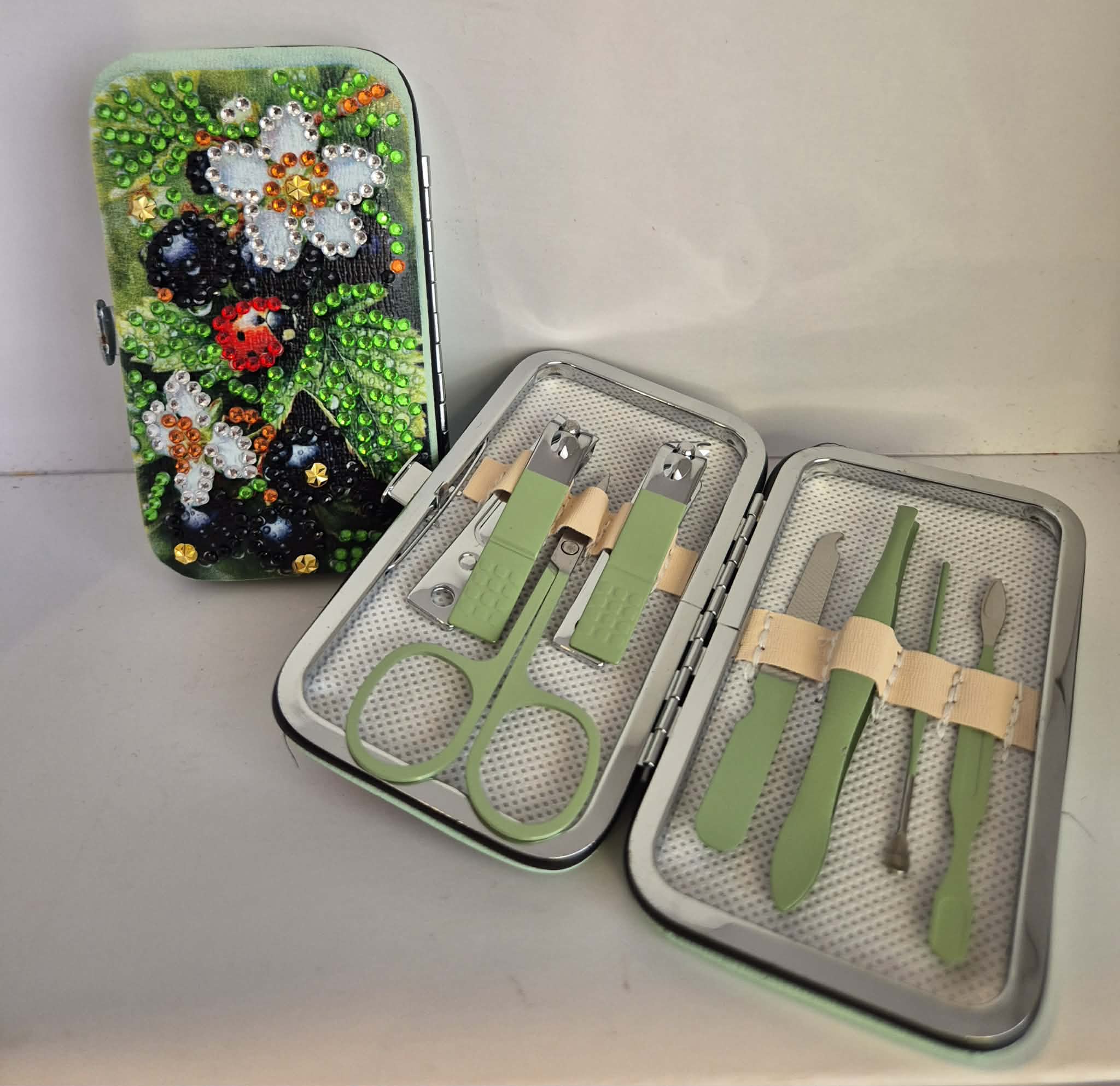 ladybug garden manicure set Seahorse Creations AU